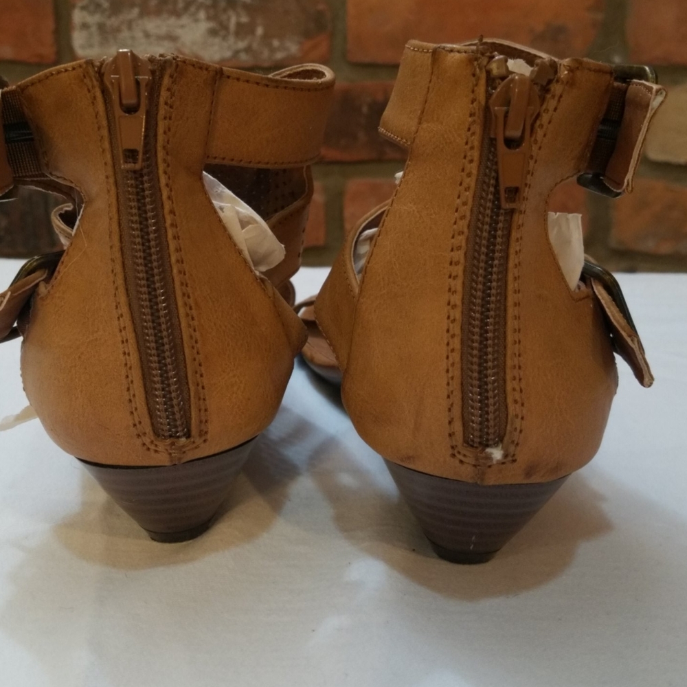 Sugar Brown Sandals Shoes Peep Toe Size 8 - Picture 3 of 6